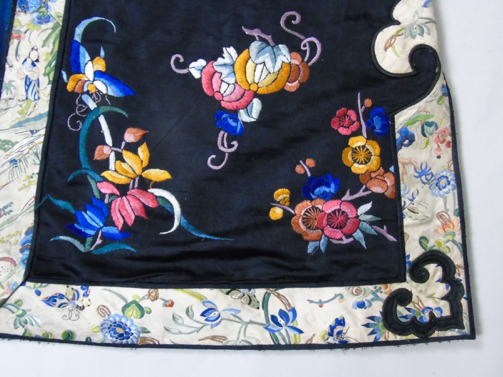 19th Century Chinese Silk Embroidered Robe View IV
