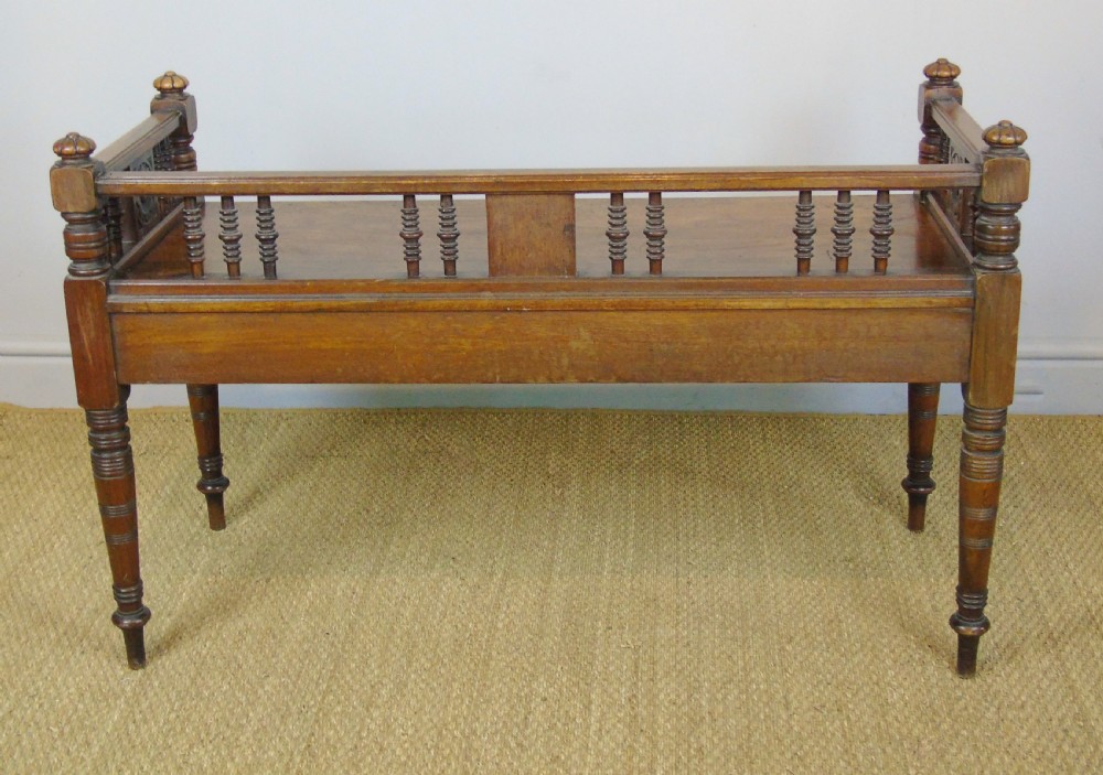 Good Aesthetic Mahogany Window Seat by Henry Pitts of Leeds View VI