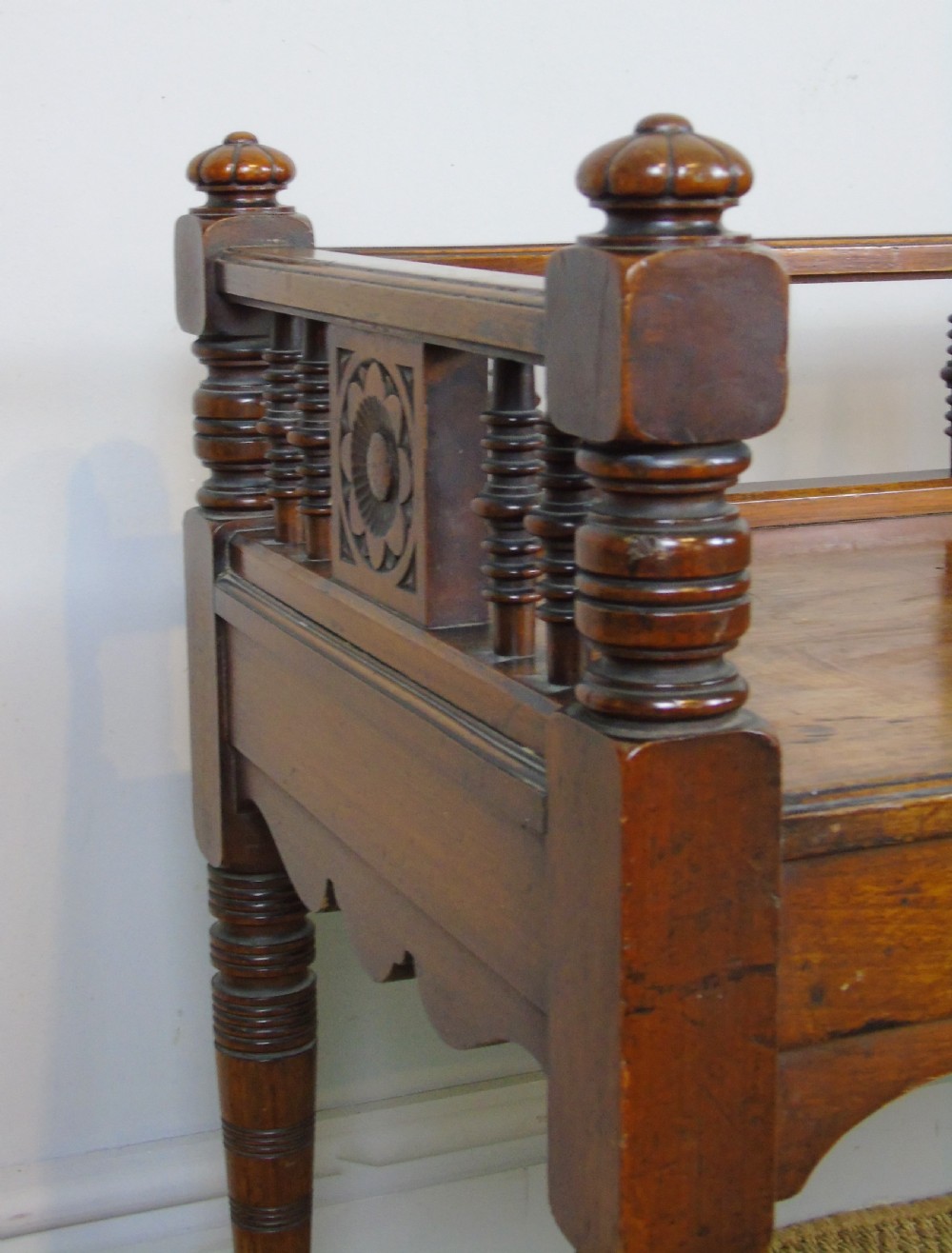 Good Aesthetic Mahogany Window Seat by Henry Pitts of Leeds View XI