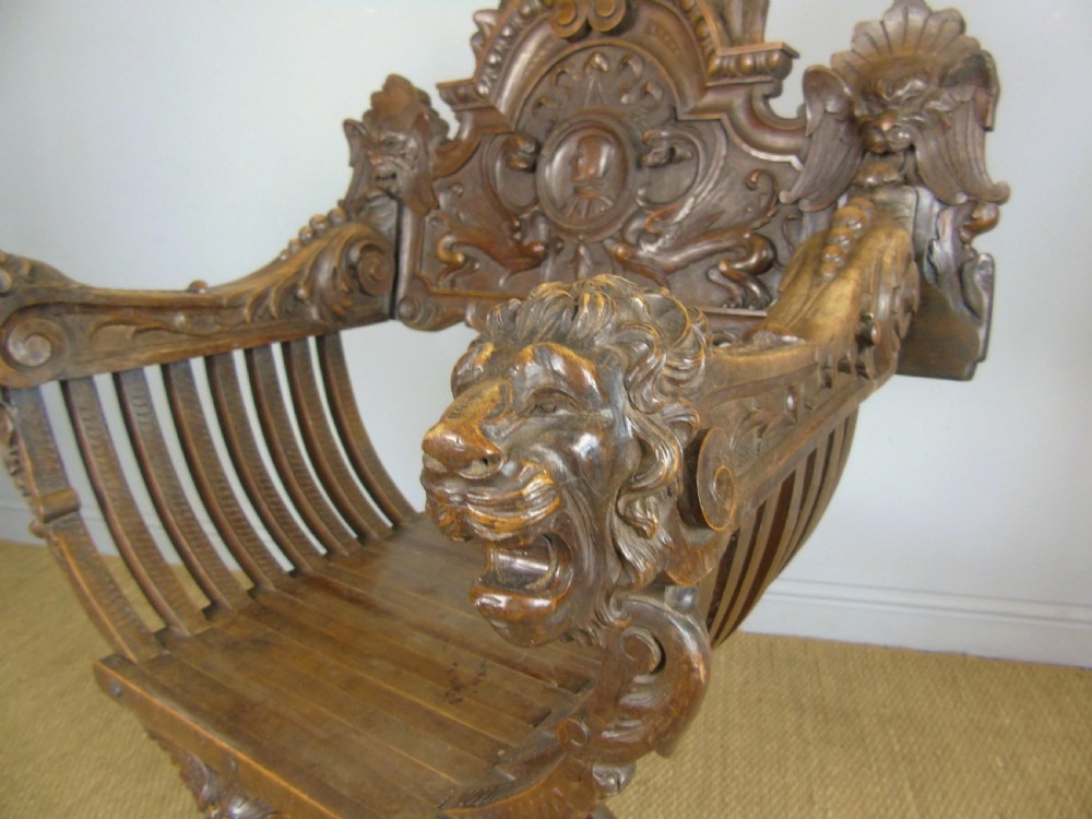 Outstanding Italian Walnut Savonarola Chair View VII