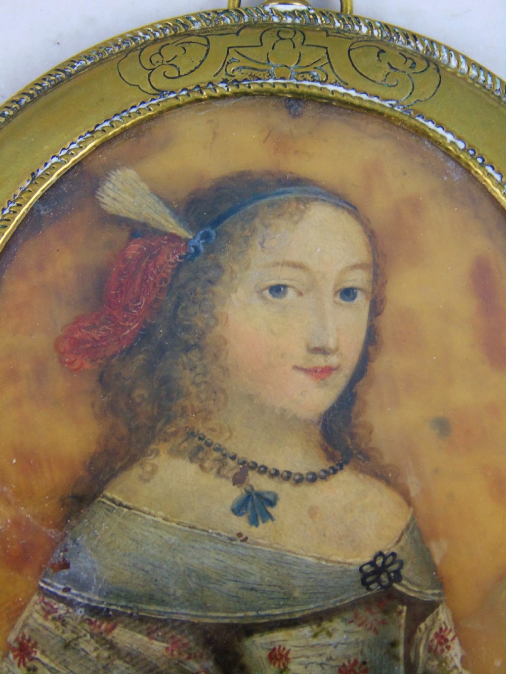 17th Century Miniature Portrait Noble Lady View VIII