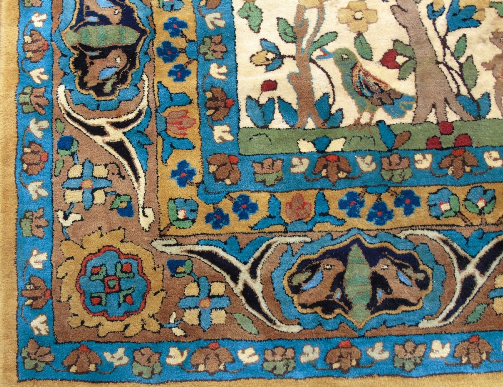 Beautiful Handwoven Woollen Arts & Crafts Carpet View IV