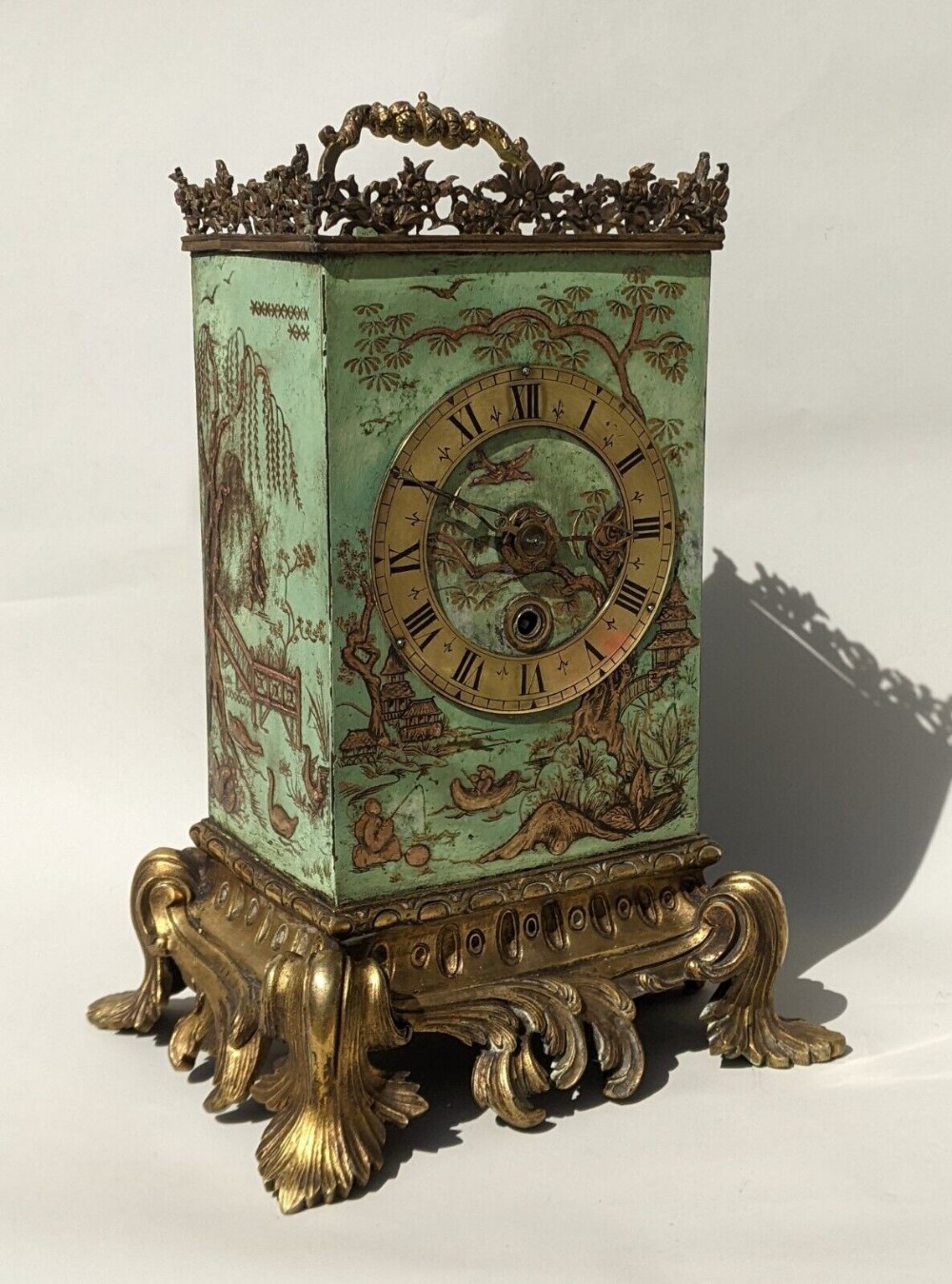 Good Fusee Verge Chinoiserie Ormolu Mantle Clock