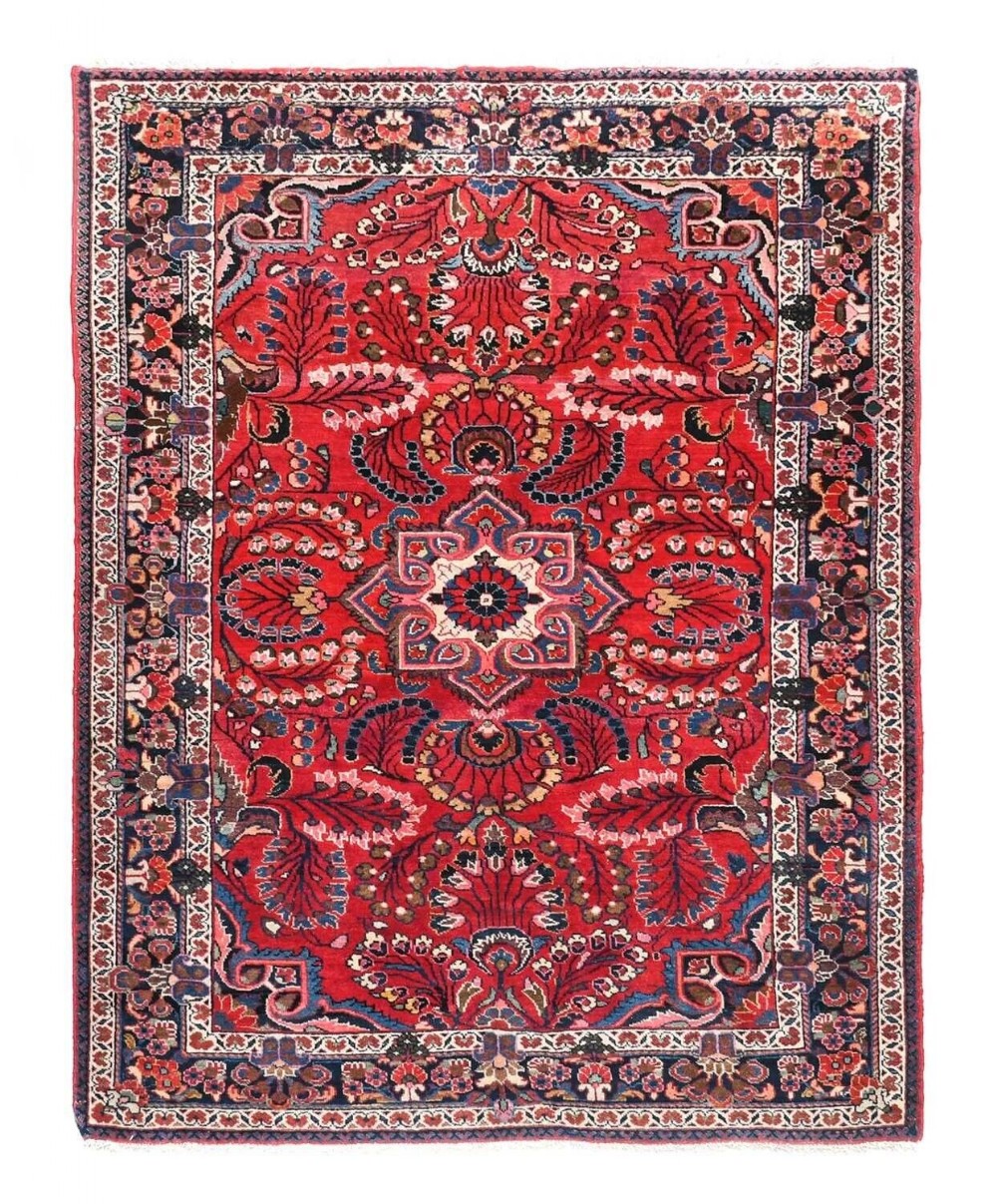 Pretty Antique Lilihan Carpet