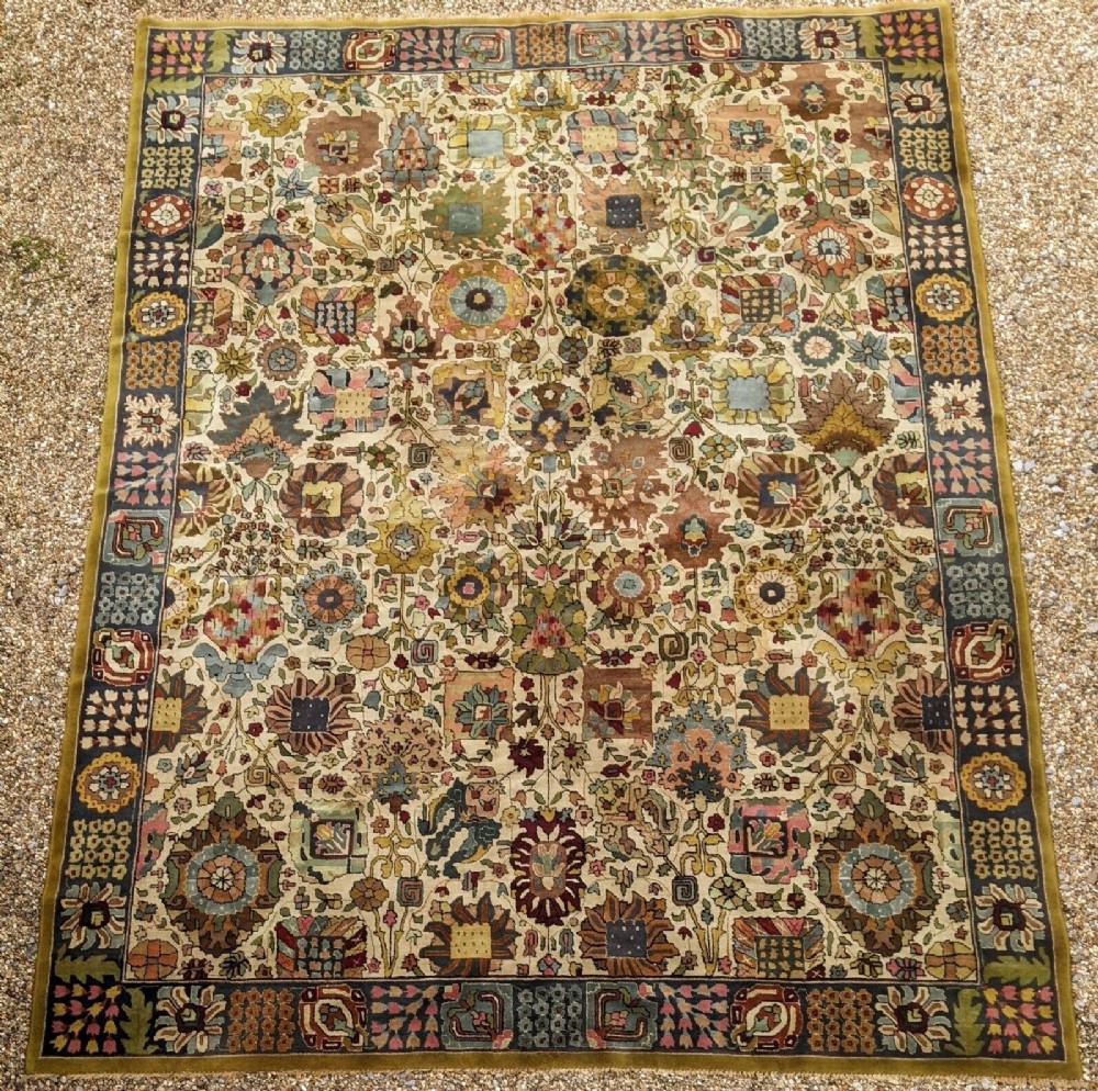 Good Arts & Crafts Design Tetex Carpet