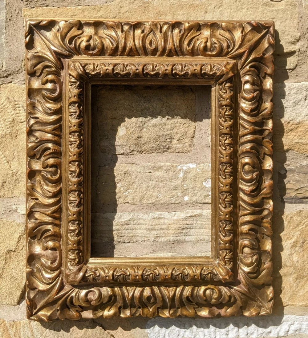 Deep Heavy Victory Antique Gilt Frame No 64