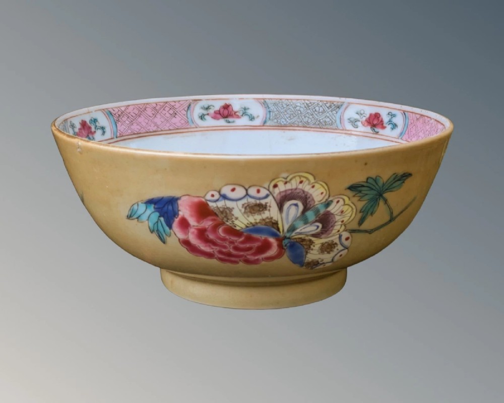 Chinese Porcelain Yongzheng Qianlong Bowl Famille Rose