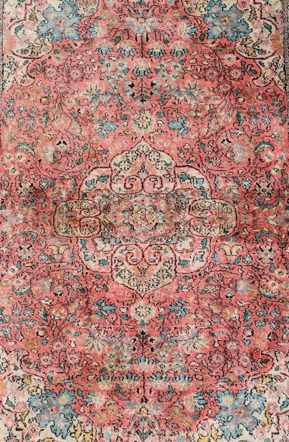 Pretty Karshan Silk Rug Carpet Hand Woven View II