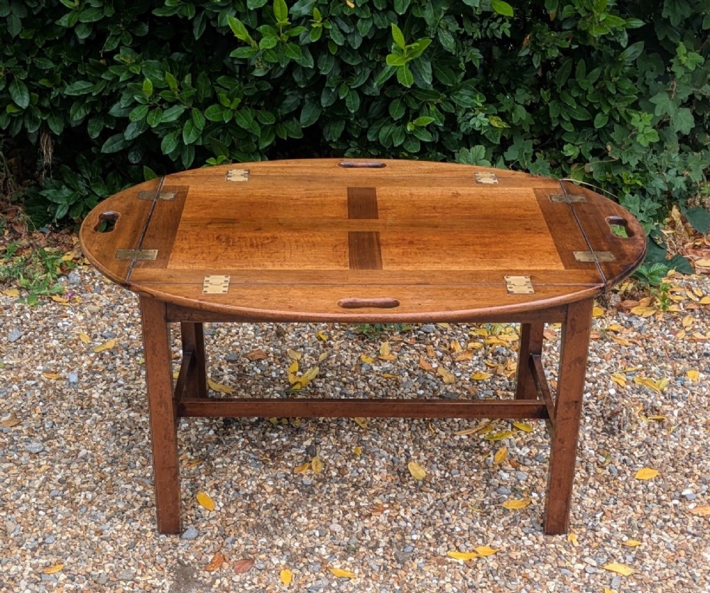 Good Quality Mahogany Butlers Tray / Coffee Table