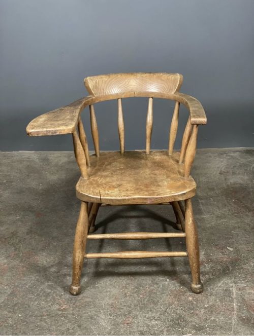 antique elm smokers bow captains chair with oversized arm - CATEGORY: ANTIQUE CHAIRS - DATED VICTORIAN