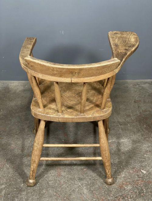 ANTIQUE ELM SMOKERS BOW CAPTAINS CHAIR WITH OVERSIZED ARM - ADDITIONAL PHOTO 8