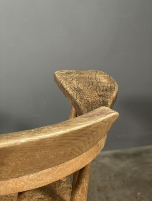 ANTIQUE ELM SMOKERS BOW CAPTAINS CHAIR WITH OVERSIZED ARM - ADDITIONAL PHOTO 9