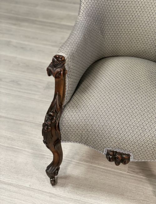 19TH CENTURY CARVED ROSEWOOD ARMCHAIR - ADDITIONAL PHOTO 2