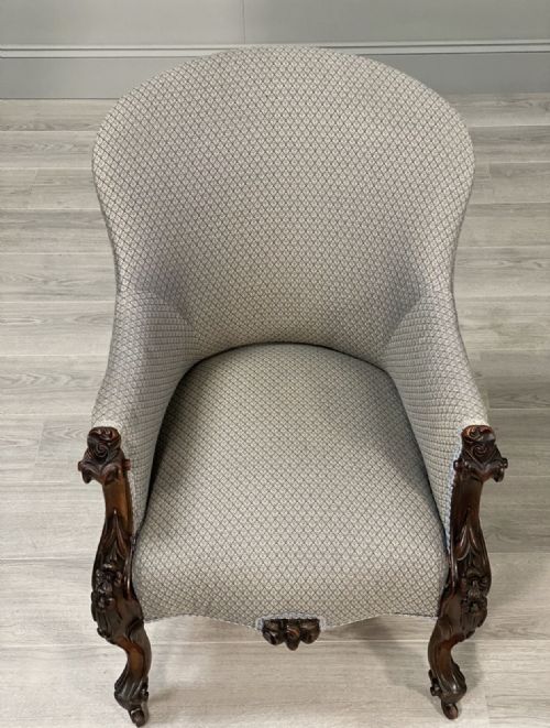 19TH CENTURY CARVED ROSEWOOD ARMCHAIR - ADDITIONAL PHOTO 5