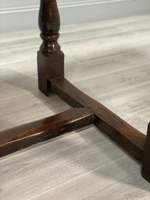 17TH CENTURY OAK REFECTORY TABLE - ADDITIONAL PHOTO 9