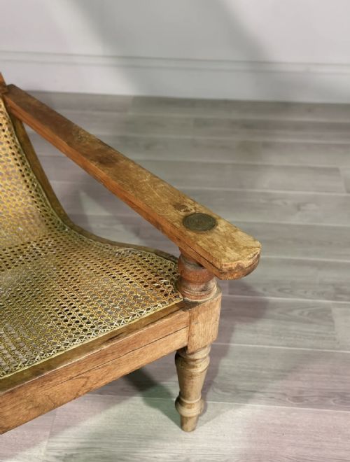 EARLY 20TH CENTURY PLANTATION CHAIR - ADDITIONAL PHOTO 4