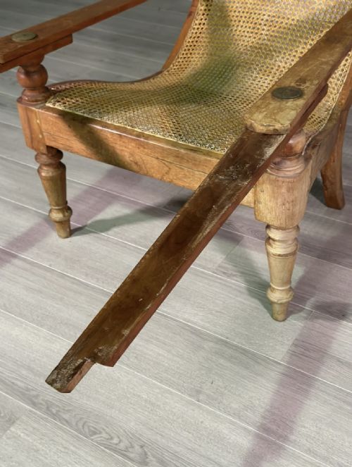 EARLY 20TH CENTURY PLANTATION CHAIR - ADDITIONAL PHOTO 11