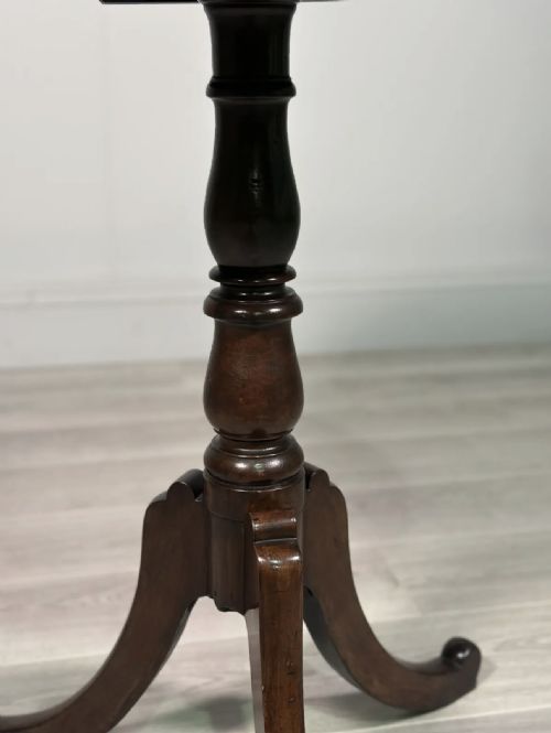 VICTORIAN TRIPOD TILT TOP TABLE - ADDITIONAL PHOTO 10