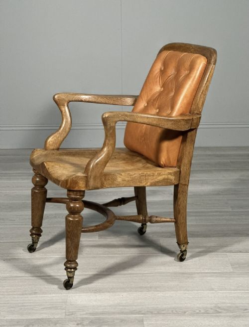 ANTIQUE OAK AND LEATHER DESK CHAIR - ADDITIONAL PHOTO 8
