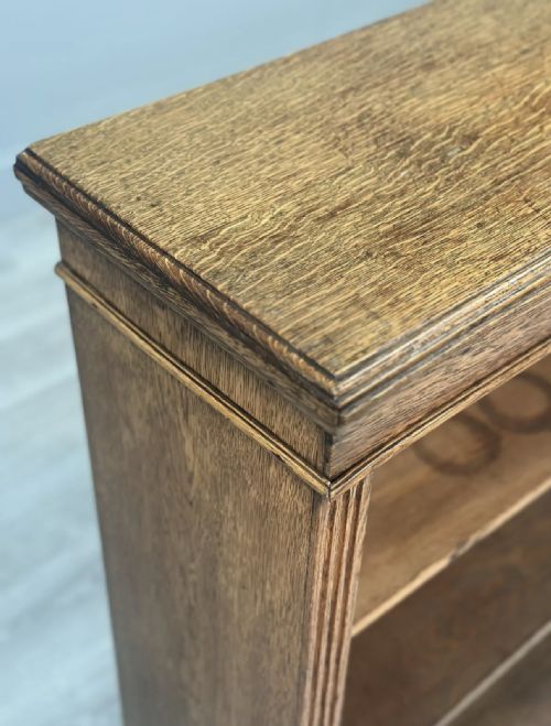 19TH CENTURY GOLDEN OAK BOOKCASE - ADDITIONAL PHOTO 5
