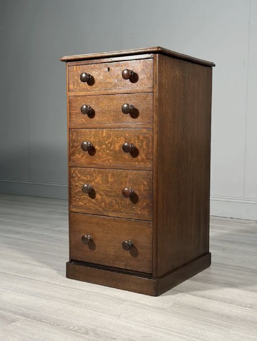 19th century oak chest of drawers - CATEGORY: ANTIQUE CHEST OF DRAWERS - DATED 19TH CENTURY