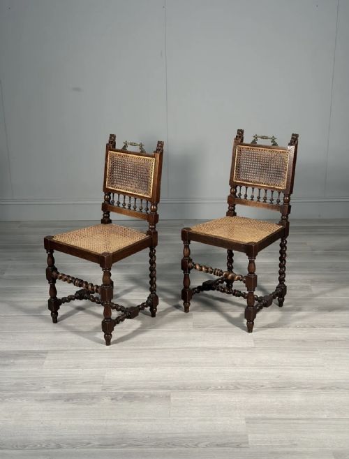 A PAIR OF 19TH CENTURY OAK RATTAN SIDE CHAIRS - ADDITIONAL PHOTO 1
