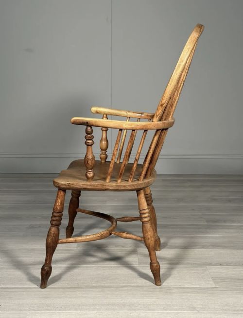 19TH CENTURY ELM WINDSOR CHAIR - ADDITIONAL PHOTO 9