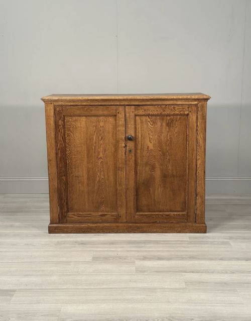 ANTIQUE OAK SCHOOL CUPBOARD - ADDITIONAL PHOTO 1