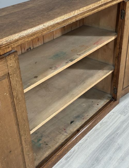 ANTIQUE OAK SCHOOL CUPBOARD - ADDITIONAL PHOTO 5