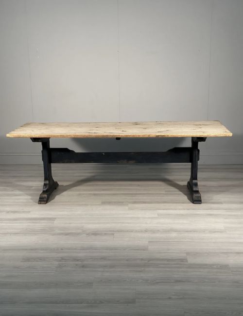 LARGE ANTIQUE PINE REFECTORY TABLE - ADDITIONAL PHOTO 3