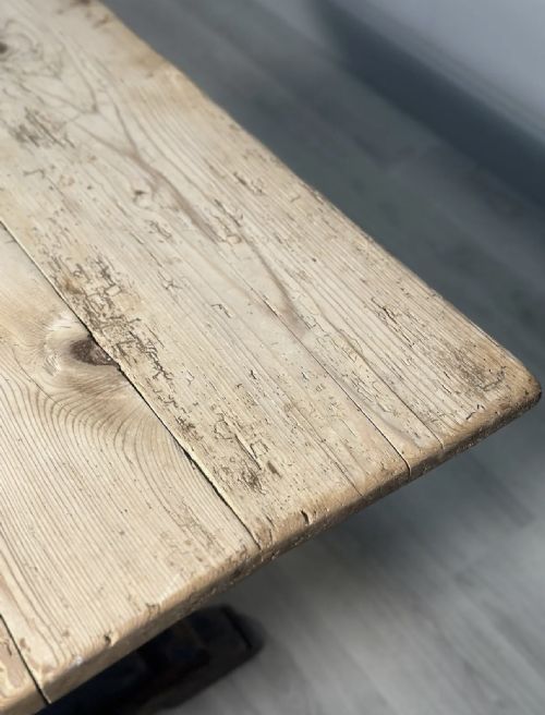 LARGE ANTIQUE PINE REFECTORY TABLE - ADDITIONAL PHOTO 8