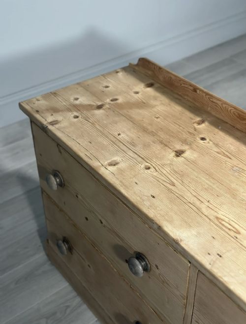ANTIQUE PINE BANK OF DRAWERS - ADDITIONAL PHOTO 10