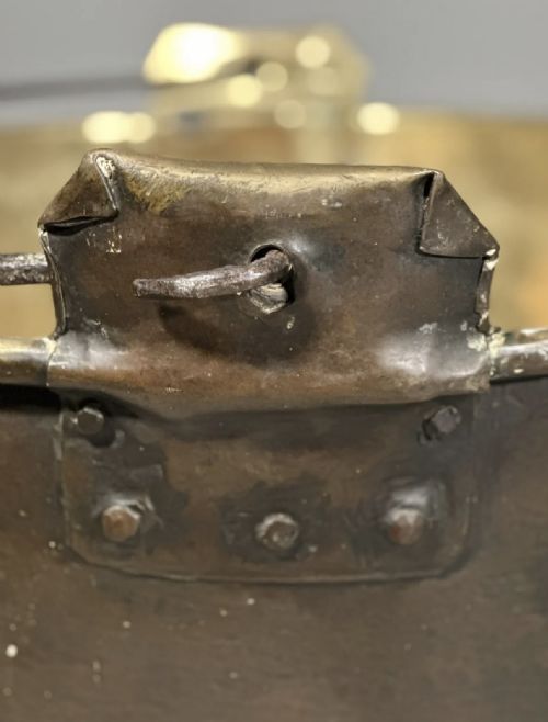 LARGE ANTIQUE BRASS CAULDRON - ADDITIONAL PHOTO 2