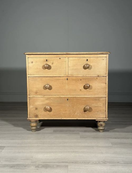VICTORIAN PINE CHEST OF DRAWERS - ADDITIONAL PHOTO 1