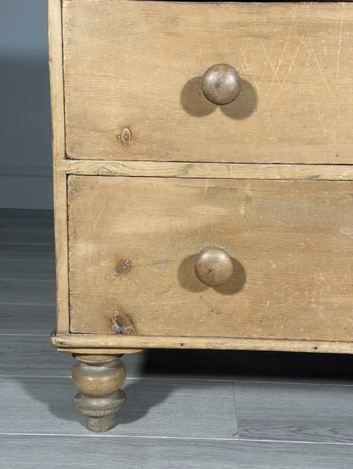 VICTORIAN PINE CHEST OF DRAWERS - ADDITIONAL PHOTO 3