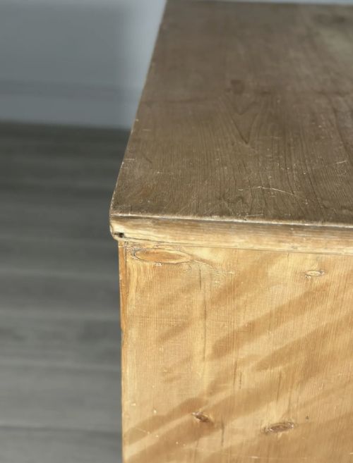 VICTORIAN PINE CHEST OF DRAWERS - ADDITIONAL PHOTO 9