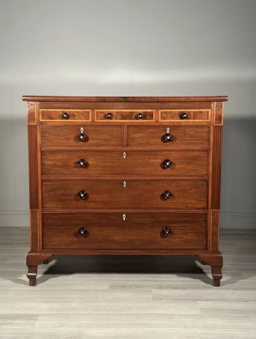LARGE ANTIQUE MAHOGANY CHEST OF DRAWERS C1840 - ADDITIONAL PHOTO 1