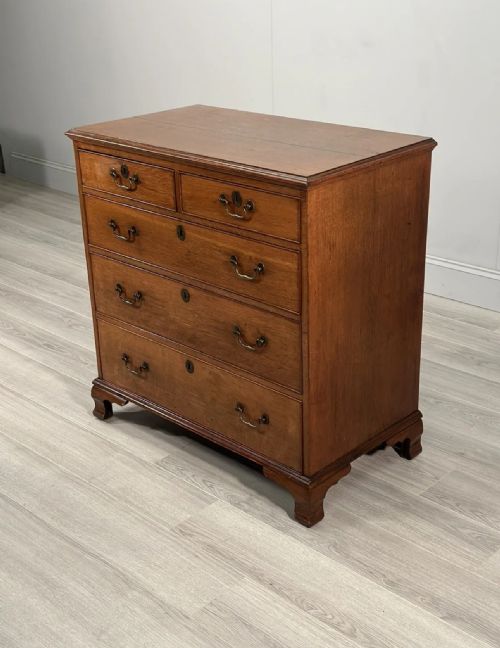 ANTIQUE OAK CHEST OF DRAWERS C1820 - ADDITIONAL PHOTO 5