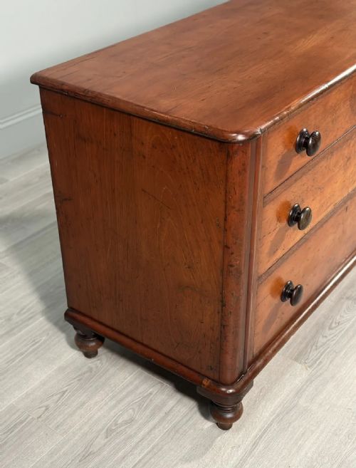 19TH CENTURY MAHOGANY CHEST OF DRAWERS - ADDITIONAL PHOTO 3