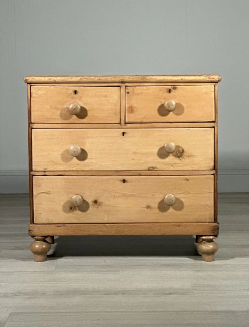 VICTORIAN PINE CHEST OF DRAWERS - ADDITIONAL PHOTO 1