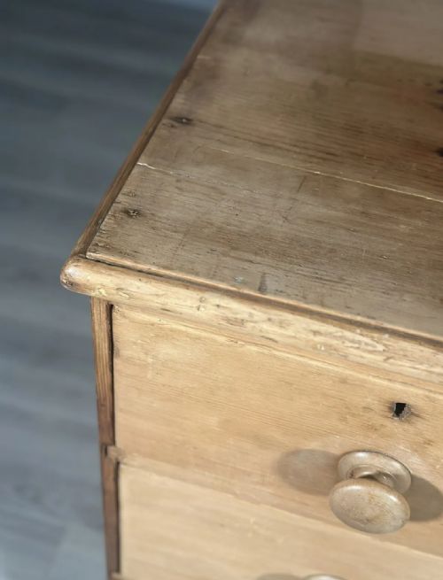 VICTORIAN PINE CHEST OF DRAWERS - ADDITIONAL PHOTO 2