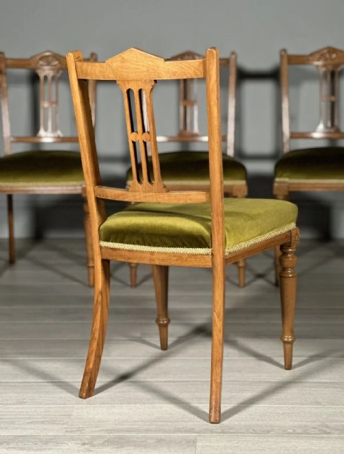 A SET OF 4 SATIN WALNUT AESTHETIC MOVEMENT DINING CHAIRS C1900 - ADDITIONAL PHOTO 2