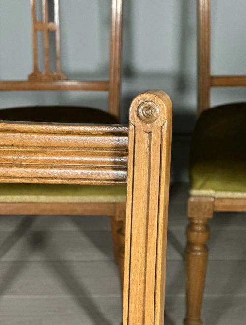 A SET OF 4 SATIN WALNUT AESTHETIC MOVEMENT DINING CHAIRS C1900 - ADDITIONAL PHOTO 4