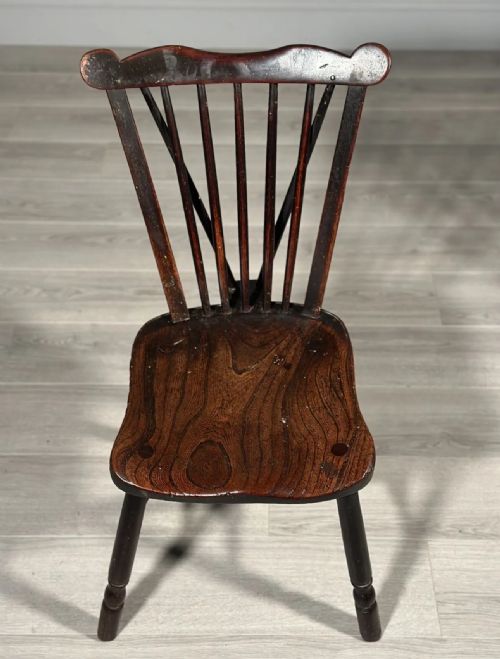 A PAIR OF ANTIQUE ELM KITCHEN CHAIRS C1850 - ADDITIONAL PHOTO 11