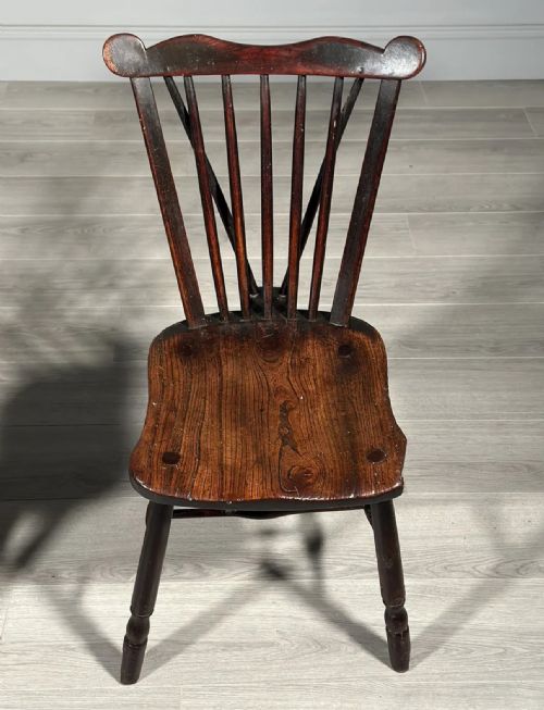 A PAIR OF ANTIQUE ELM KITCHEN CHAIRS C1850 - ADDITIONAL PHOTO 12