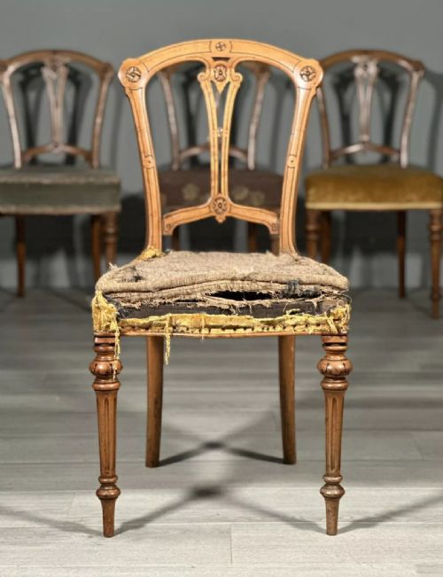 SET OF 4 19TH CENTURY BIRDS EYE MAPLE AESTHETIC MOVEMENT DINING CHAIRS C1870 - ADDITIONAL PHOTO 1