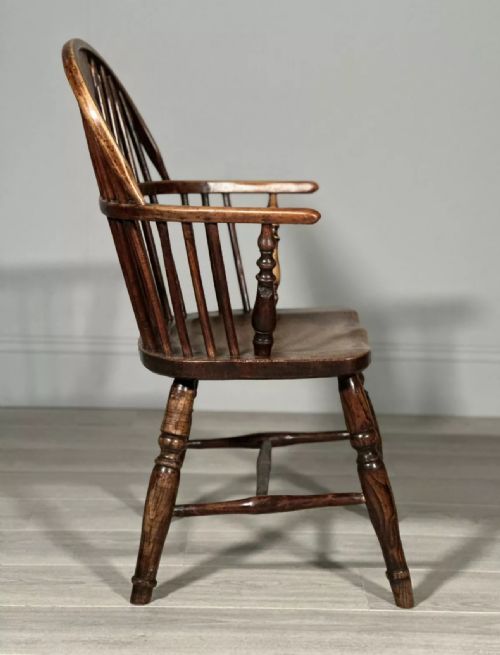 19TH CENTURY ELM WINDSOR ARMCHAIR - ADDITIONAL PHOTO 8