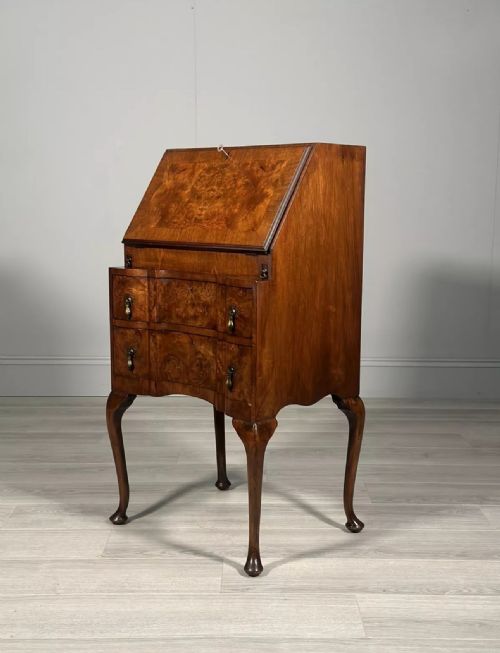 small antique burr walnut writing bureau c1930 - CATEGORY: ANTIQUE BUREAU - DATED 1930