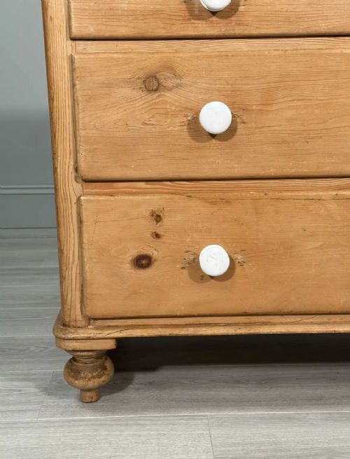 VICTORIAN PINE CHEST OF DRAWERS - ADDITIONAL PHOTO 3