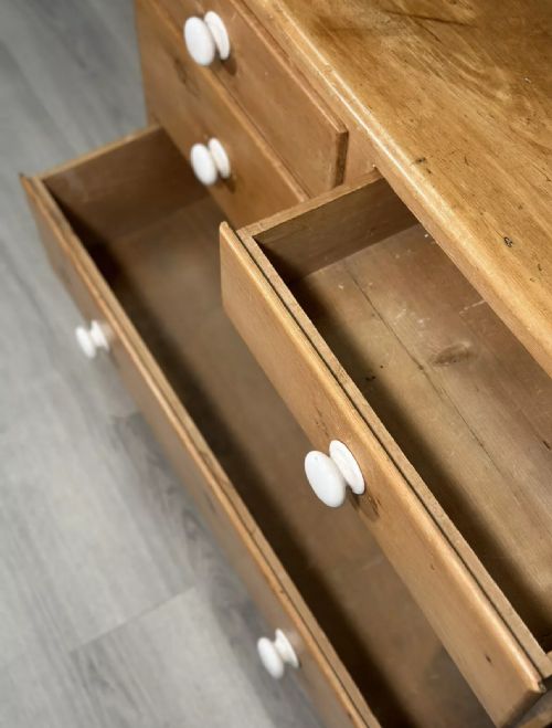 VICTORIAN PINE CHEST OF DRAWERS - ADDITIONAL PHOTO 6